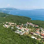 Unua - Sea View *